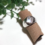 サイズ入荷！純銀製＊ブルームーンストーンスクエアリング
