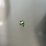 ナミビア産 デマントイドガーネット 0.5ct  4.8×3.6 オーバルカット