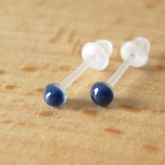 樹脂ポスト【ラピスラズリ小粒3mm】小さめシンプル一粒ピアス  アレルギー対応