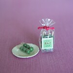 串だんご（よもぎ）【小さな和菓子シリーズ】
