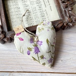 vintageリバティ*野の花*ハート型ラベンダーサシェ*プレゼント