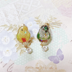 マスククリップ♡ウロコインコ　キラキラ揺れるチャーム付き