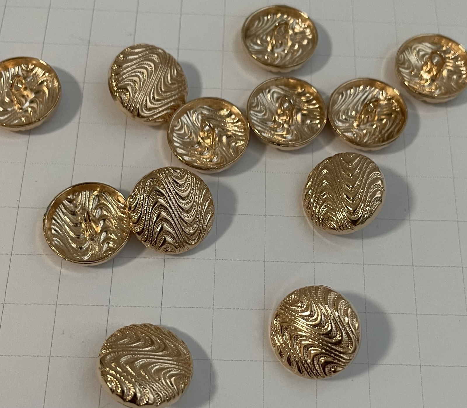 RaRaChi♡様◆専用 ボタンカボション◆ハンドメイド・レトロボタンカボション カボション | vmt antique アンティーク雑貨の家