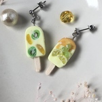 オレンジとキウイアイスピアス⭐︎