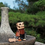 ハギレから生まれ変わったハギレモノシリーズ第6弾！  「ハギレノガイコツ剣士」