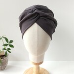 ◆幅広◆薄手さらさらチャコールグレーの ヘアバンド／ターバン