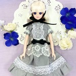 D-22【送料無料】【ジェニー サイズ ドール服】ミニエプロンワンピース・グレー