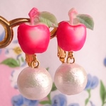 春待ちりんごのイヤリング