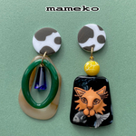 1点のみ✳レトロポップ✳カラフルチャームと猫とお魚✳ピアス、イヤリング✳cat ネコ 猫ピアス 昭和レトロ アンティーク  アジアン 韓国 ゆめかわ 古着