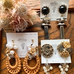 order earring ponyhook set.・゜