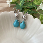 銀のうさぎとターコイズのピアス