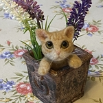 白猫ちゃんのオブジェ
