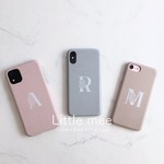 全機種対応 お花イニシャル♡ハイクオリティ シンプルレザー調  アイフォン スマホケース  背面カバー iPhone16 15 14pro 13 12 11 SE 他ｹｰｽ