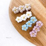 ぷくぷく小花のベビーヘアクリップ