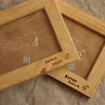 焼文字入りの写真たて