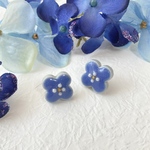 ＜ピアス＞美濃焼★お花ピアス★ブルー　※パーツの変更可能