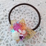 お花畑のヘアゴム・レジンC