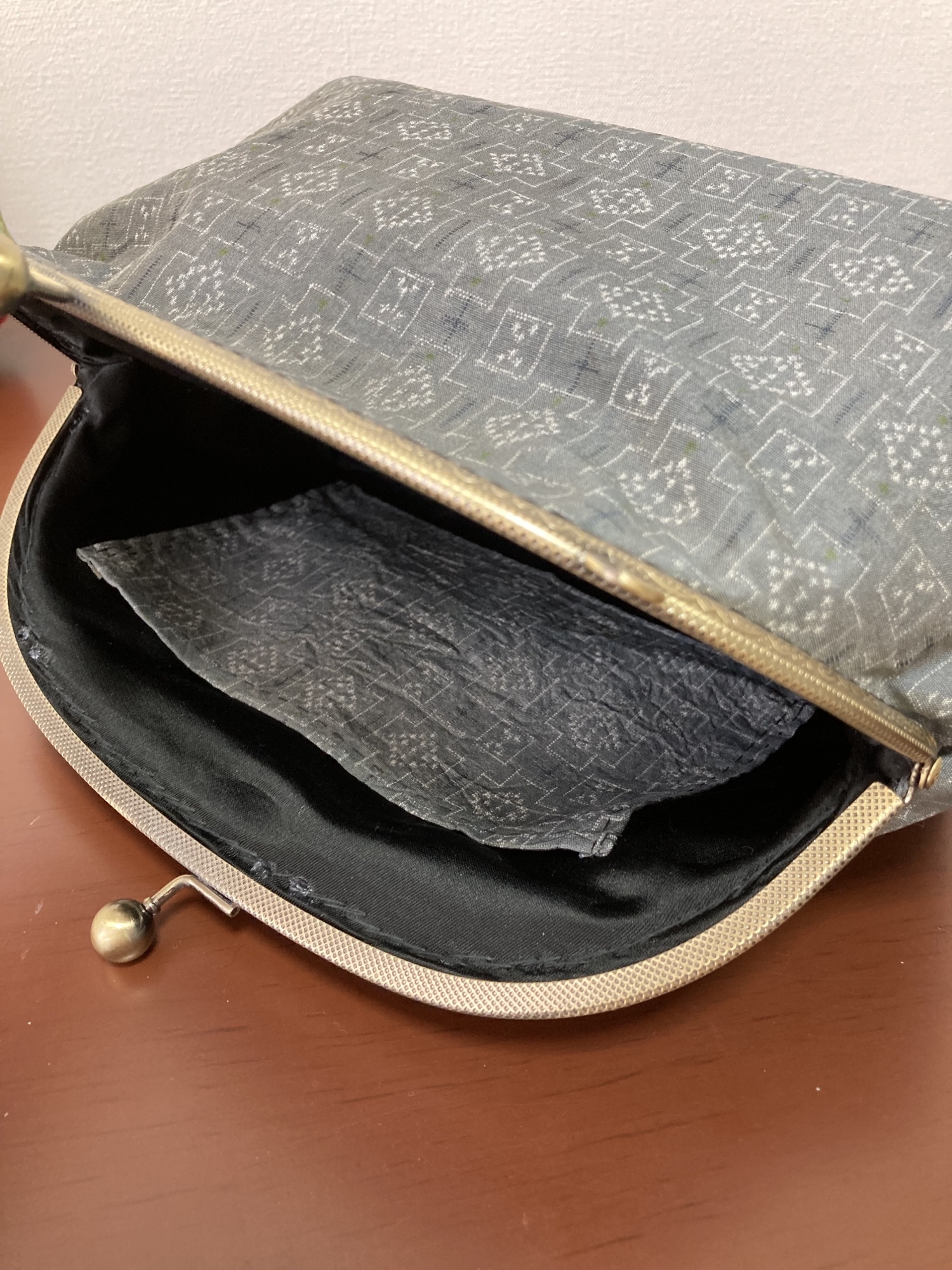 D様オーダー品】着物・帯リメイク がま口バッグ2点 - RACCHO'S