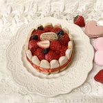 イチゴのシャルロットケーキ(送料込み)