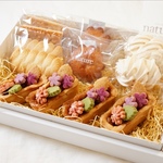母の日ギフト　プチエンガディナーと焼き菓子のギフトセット  ＜5/6発送予定＞