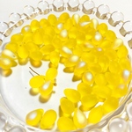 【20個】チェコ製のドロップビーズ   (クリアレモンフロストAB)