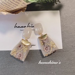 ミルキーカボションとインド刺繍タッセルピアス/イヤリング