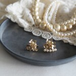 dress ピアス