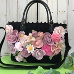 2way ピンクローズの持ち手付きショルダーバッグ（黒）★レース編み　ファスナー口　手編み　バラ　薔薇　エミーグランデ　
