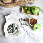 4Ｐ　SALE460→360円　ダルメシアン　いびつ系　切り込みなし　アクセサリーパーツ　アクリルパーツ　プラスチックパーツ　ハンドメイドパーツ　アクセサリーパーツ　パーツ　ダルメシアン