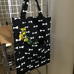 A4ぺたんこトートバッグ❤️iPad入れ⭐️移動教室【再2】サブバッグに(シンプル黒地リボン)⭐️便利な外ポケット付