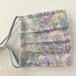 再2販⭐ プリーツマスク  【アリア】花柄 パープル（ノーズワイヤー、フィルターポケット付きマスク　不織布マスクカバーにも）