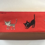 送料無料！ねこペンケース