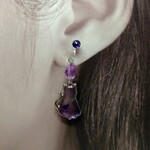 猫生(にゃんせい)いろいろ　🍇ワイン猫🍇　イヤリング＆ピアス【片耳分】