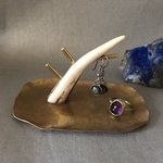鹿の角と真鍮のリングスタンド