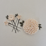つまみ細工の髪飾り　白色【ヘアクリップ&Uピンセット】