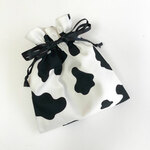 new！！ ・* うしさん巾着ポーチ 🐄・*（牛柄）丑