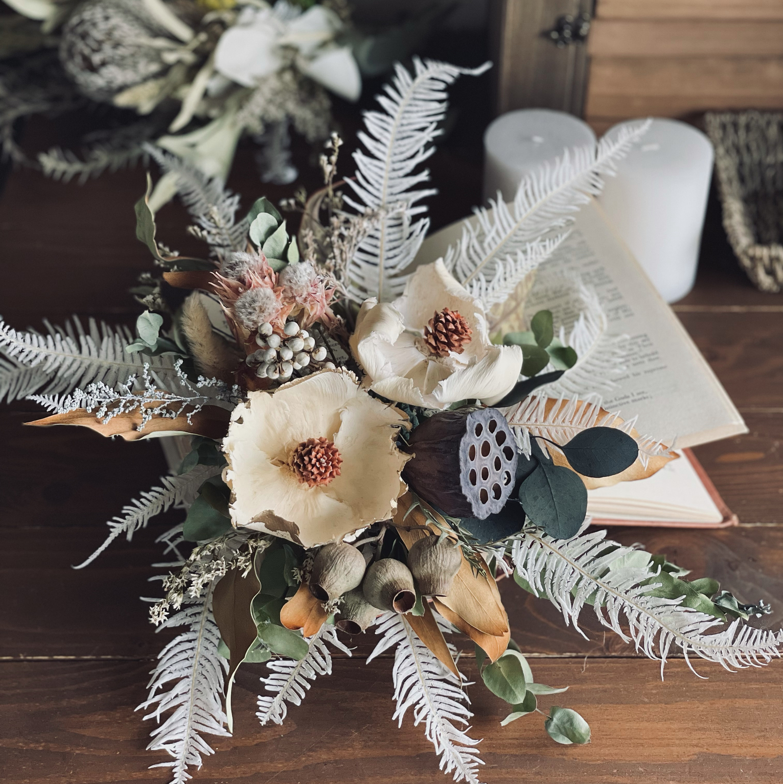 プリザーブドフラワー・ドライフラワーのウォールデコ プリザーブドフラワー・ドライフラワーのウォールデコ