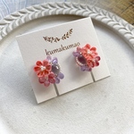  【イヤリングのみ】アイオライトとつまみ細工のお花のイヤリング