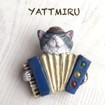 アコーディオン弾きの猫　青