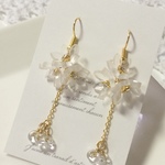 山荷葉 の花 ピアス