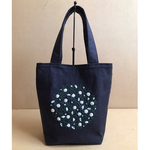 マーガレットサークル刺繍付きトートバッグ