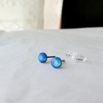 地平線の碧ピアス
