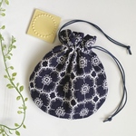 ミナペルホネンふりる巾着