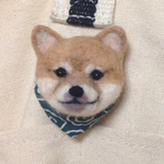 受注販売＊羊毛フェルト＊スカーフ色が選べる＊柴犬ブローチ