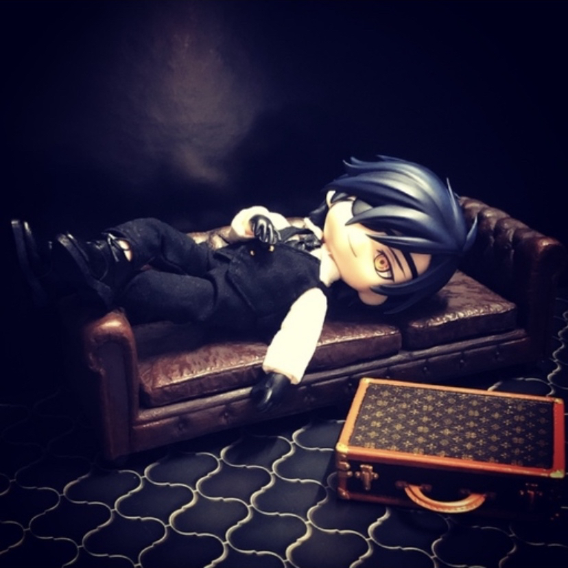 MAMIN♡ドールキャビネット ミニチュアソファー 楽天市場】最短当日出荷◇ミニチュア 1/12 スケール 家具 ソファ