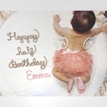 Happy half Birthday　天使の羽　お名前　🌟ウールレター    ハーフバースデー 