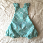 水玉 の サロペット