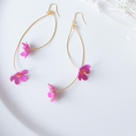 -秋の革花- コスモス　イヤリング (ピアス)
