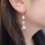 【冬季限定】雪の結晶＊パールピアス（スワロフスキー使用）