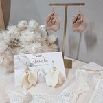花びらフリフリピアス(イヤリング変更可)